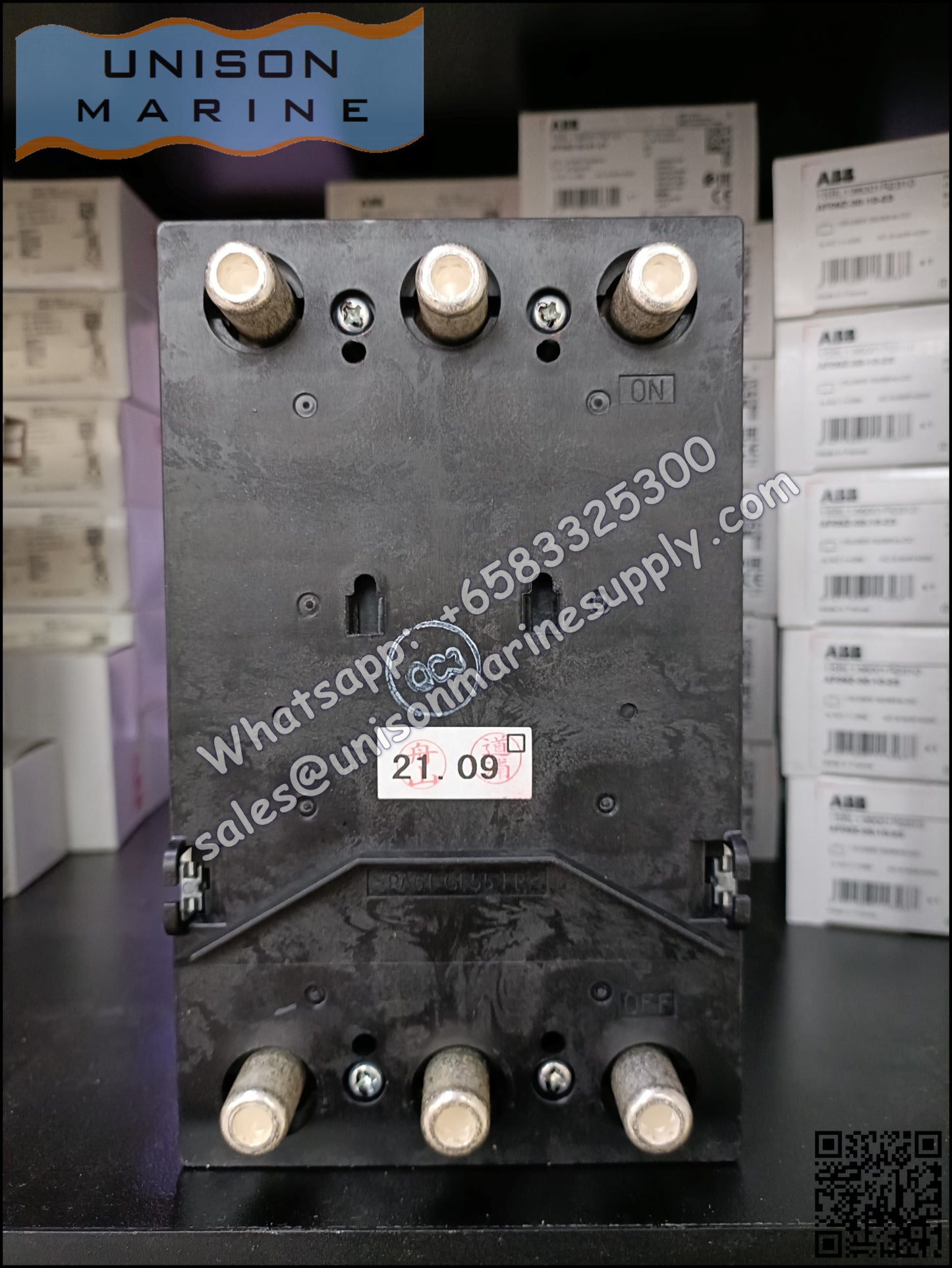 TRASAKI Marine Circuit Breaker (MCCB): S225-GF 200A 3P Fixed / Plug-in Type