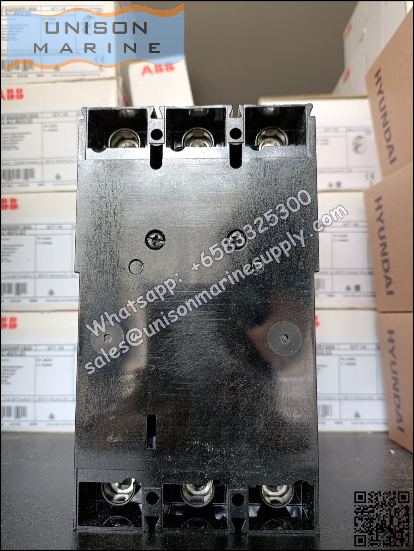 Hyundai Marine Circuit Breaker (MCCB) - HGM100H 3P Fixed / Plug-in Type