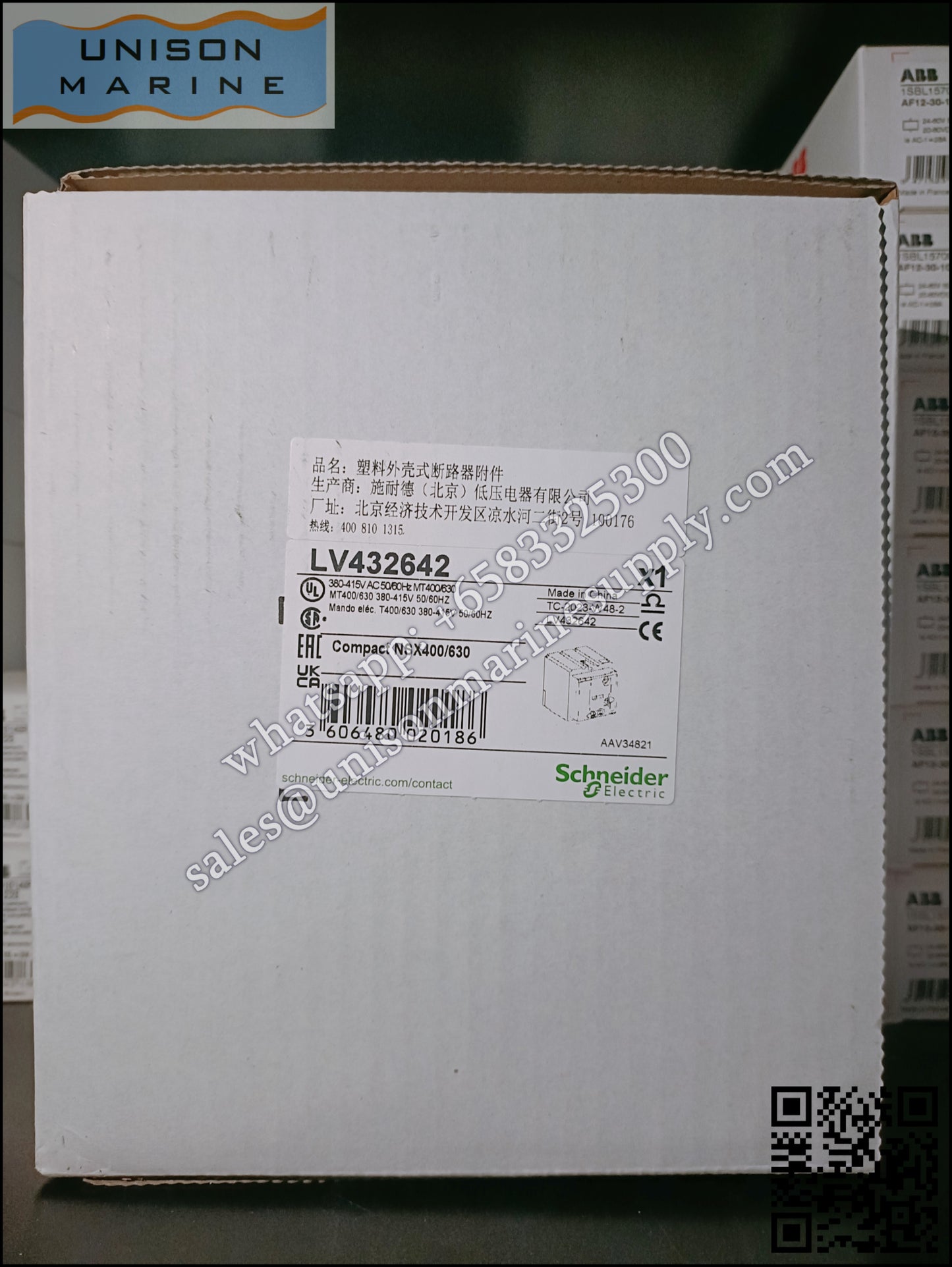 Schneider Electric circuit breaker：Motor-mechanism MT400/630,380..415VAC 50/60Hz, LV432642