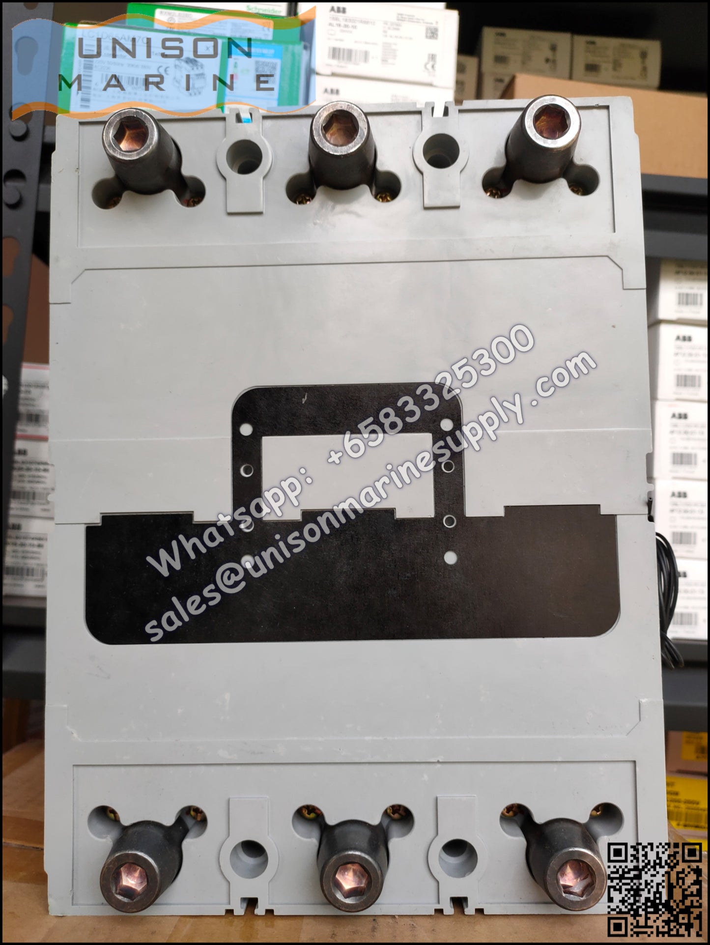 Hyundai Marine Circuit Breaker (MCCB) - UCB630L 3P Fixed / Plug-in Type