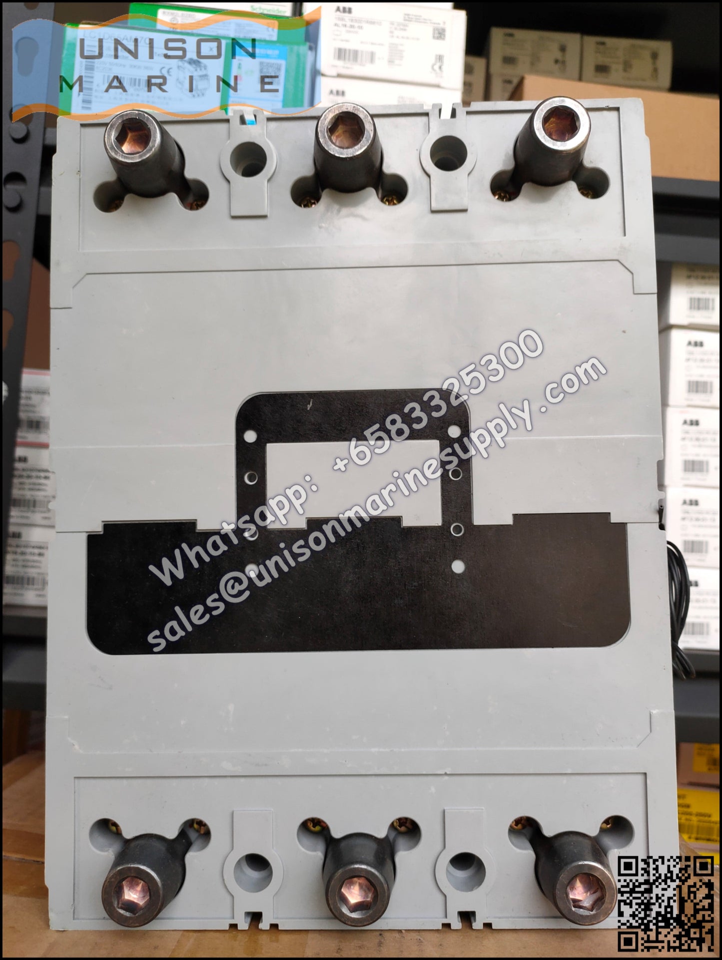 Hyundai Marine Circuit Breaker (MCCB) - UCB800R 3P Fixed / Plug-in Type