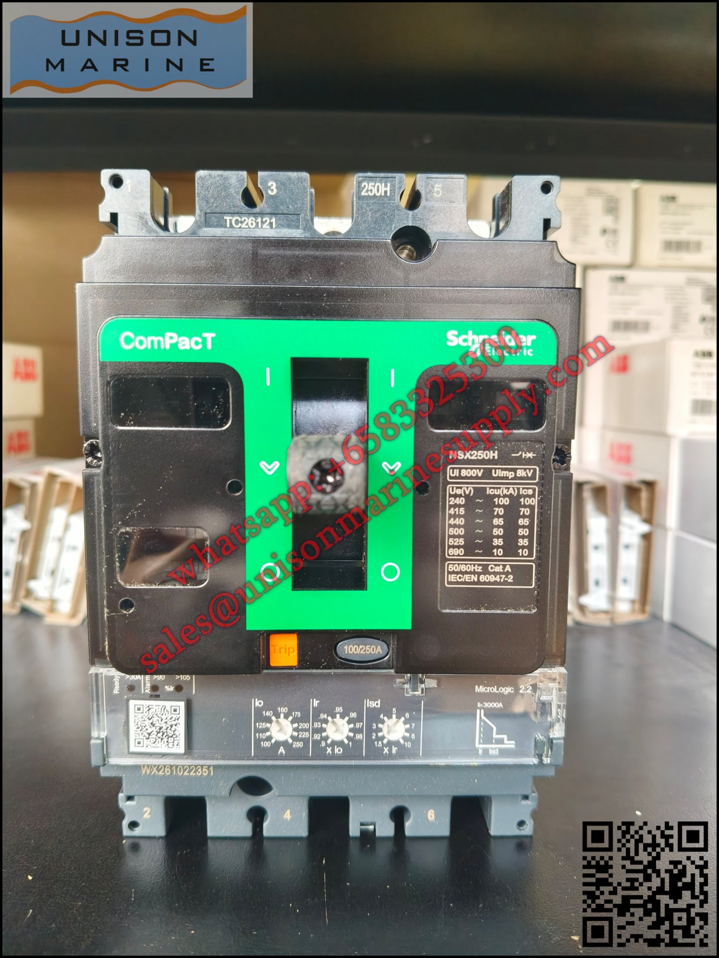 Schneider Electric circuit breaker NSX250H, MicroLogic 2.2 trip unit 250A 3P3D, C25H32D250