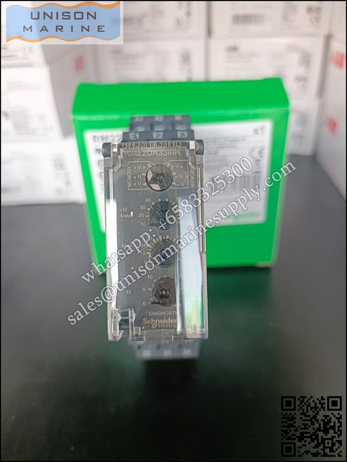 Schneider Harmony Control Relays: RM22UA33MR, undervoltage detection, 8A, 2 CO, 15-500V AC DC, 24-240VAC/DC