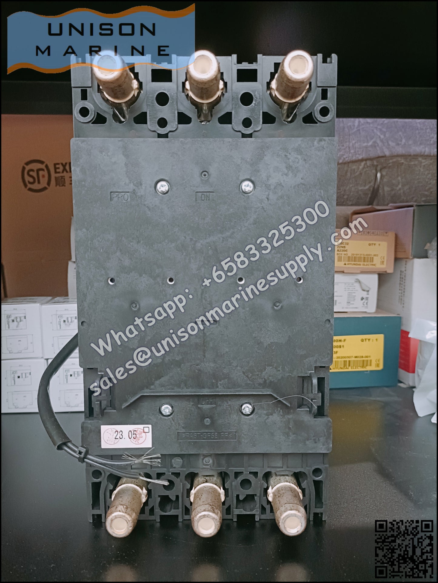 TRASAKI Marine Circuit Breaker (MCCB): S400-CJ 3P 400A Fixed / Plug-in Type