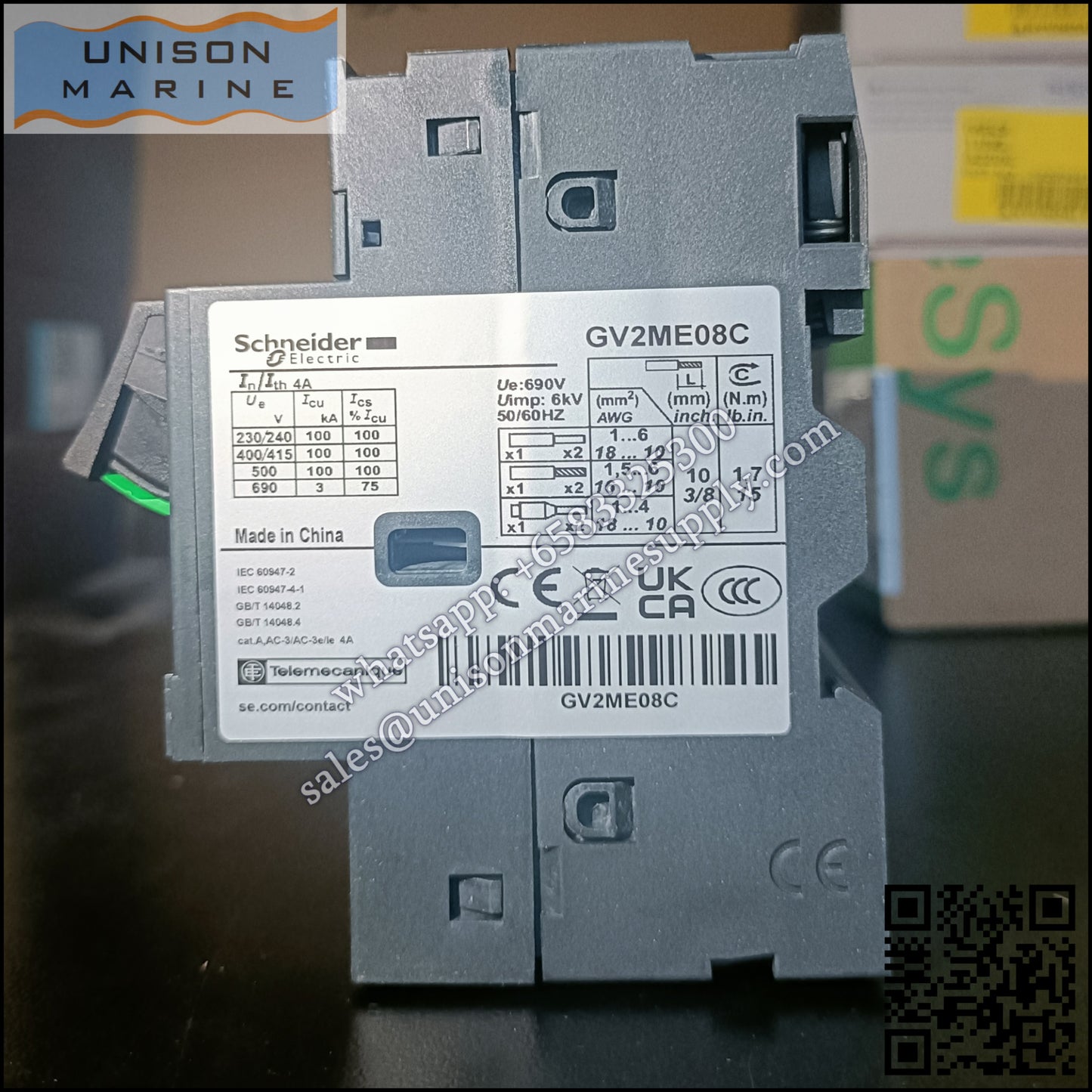 Schneider TeSys Deca Motor circuit breaker: GV2ME08C, 3P 2.5 to 4.0A