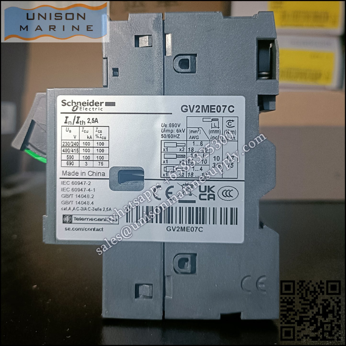 Schneider TeSys Deca Motor circuit breaker: GV2ME07C, 3P 1.6 to 2.5A