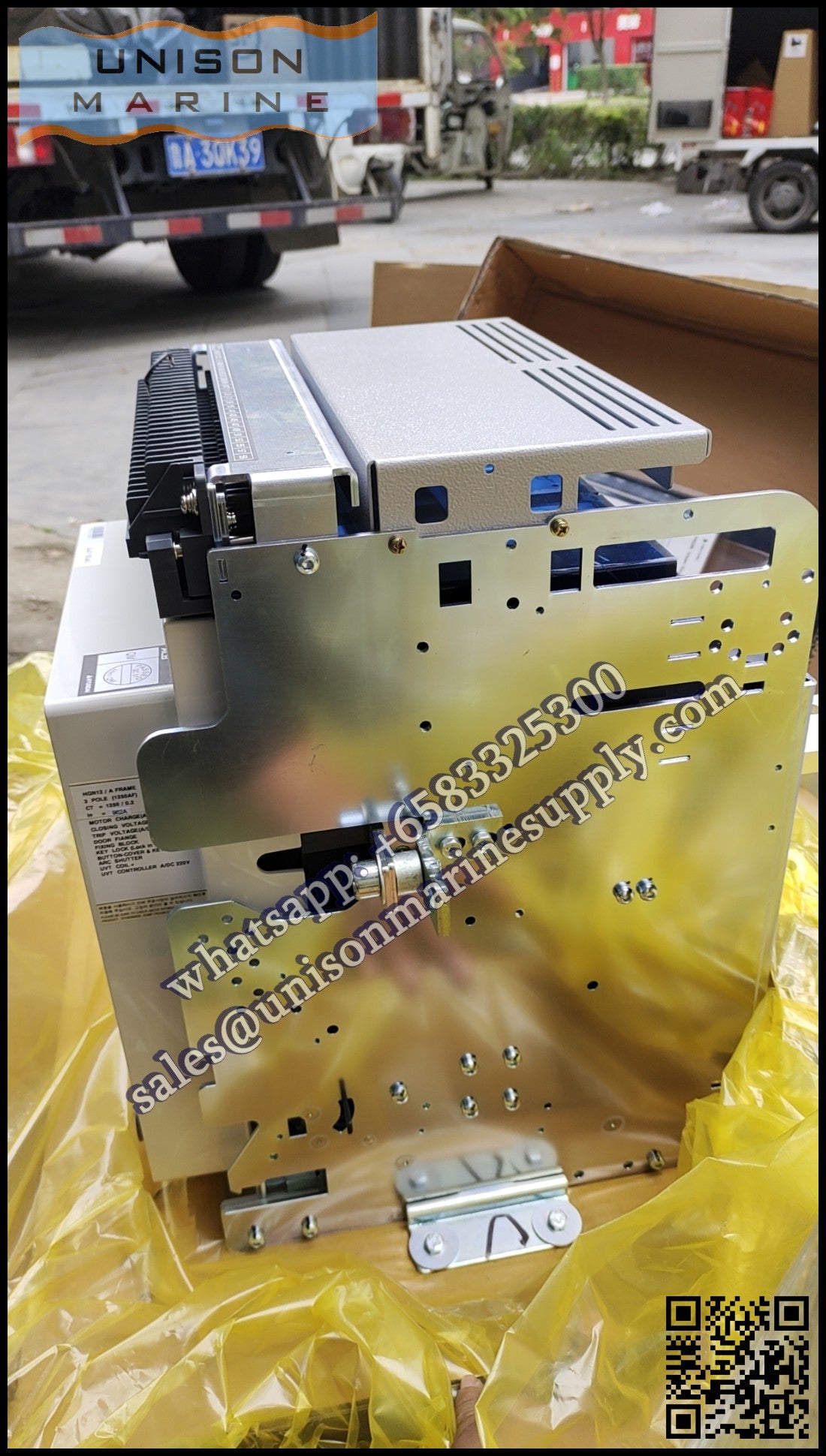 Hyundai Marine Air Circuit Breakers(ACB) ：HGN12 3P Draw-out Type