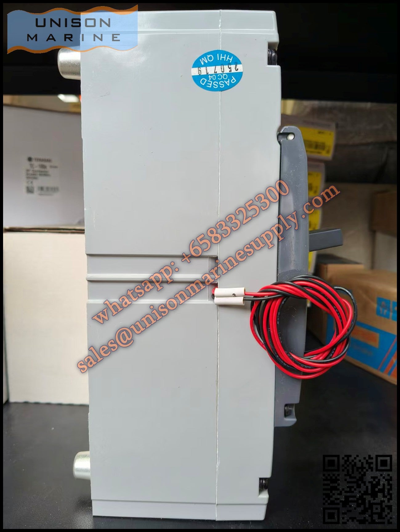 Hyundai Marine Circuit Breaker (MCCB) - UCB400H 3P 350A Fixed / Plug-in Type