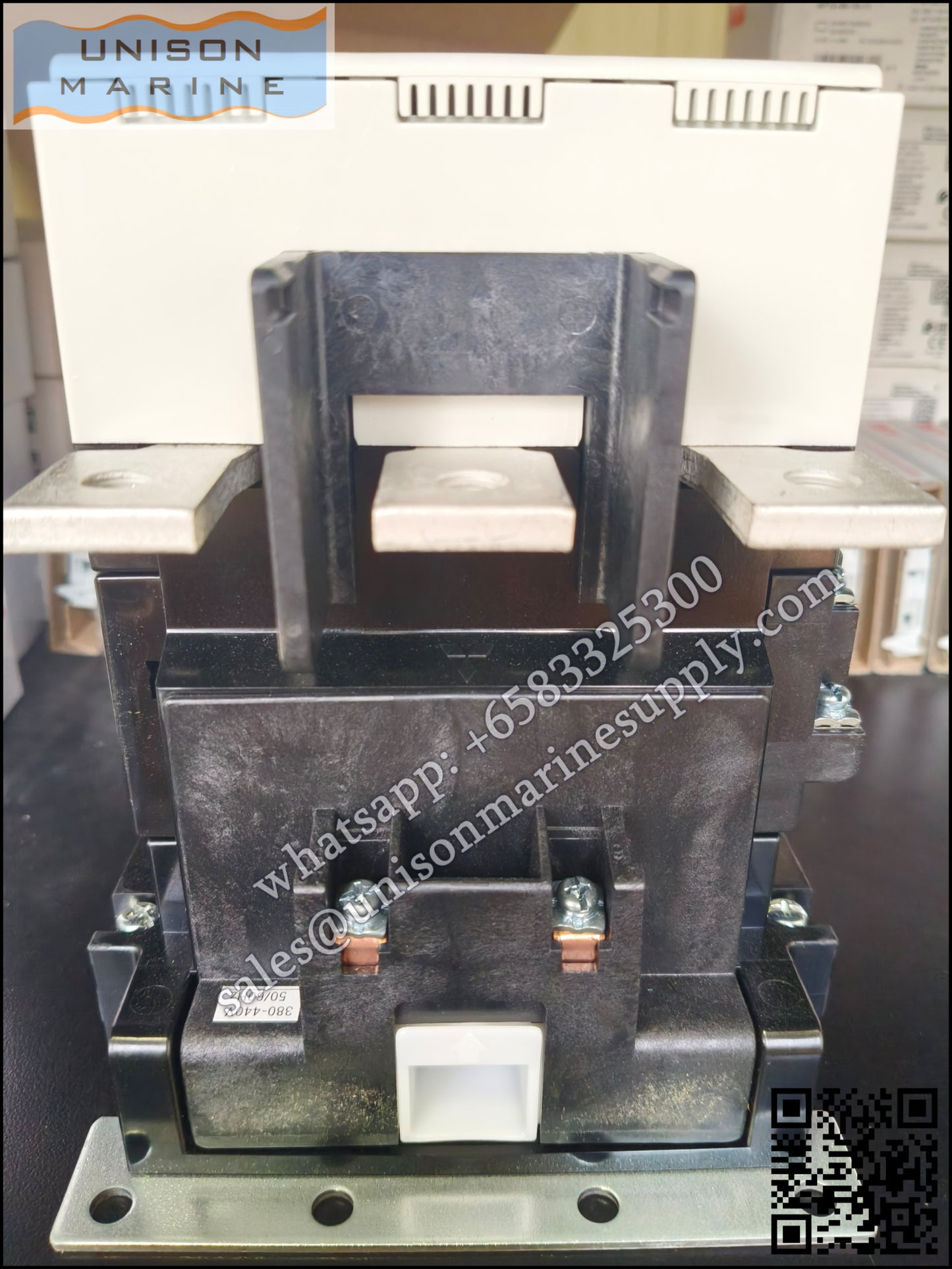 MITSUBISHI Magnetic Contactors: S-N180,2NO+2NC AC380-440V