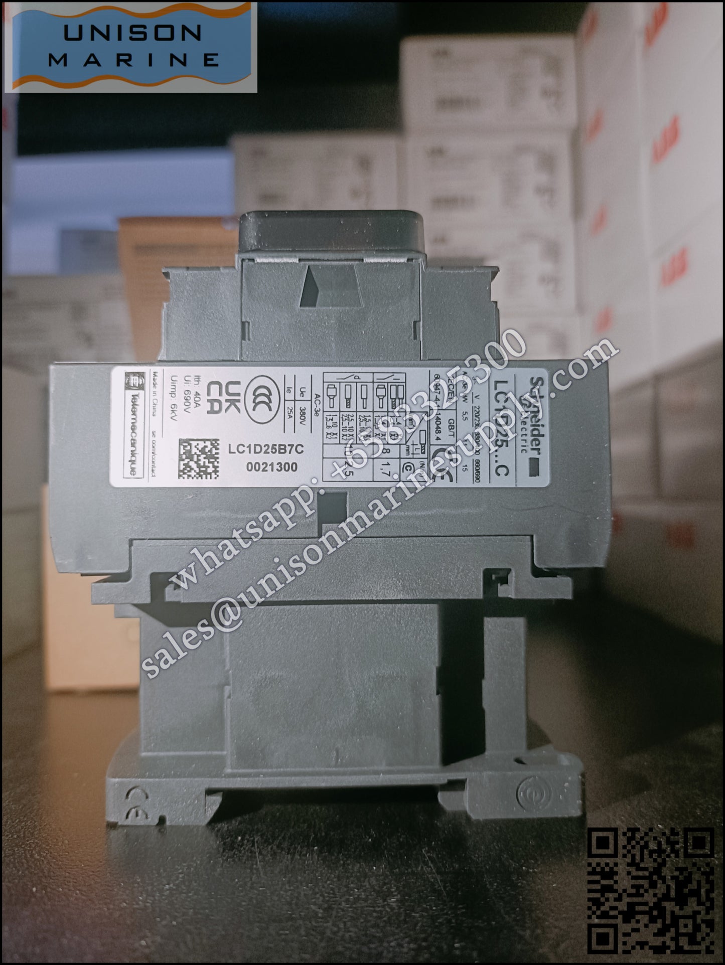 Schneider TeSys Deca Contactors : LC1D25B7C