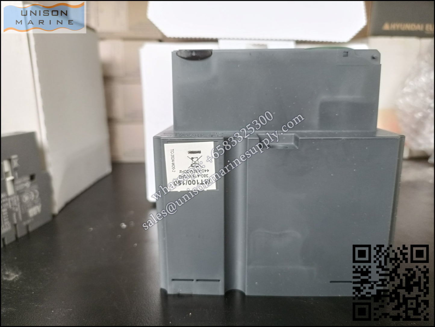 Schneider Electric circuit breaker：Motor mechanism module MT100/160 380/415VAC 50/60Hz, 440/480VAC 60Hz,LV429435