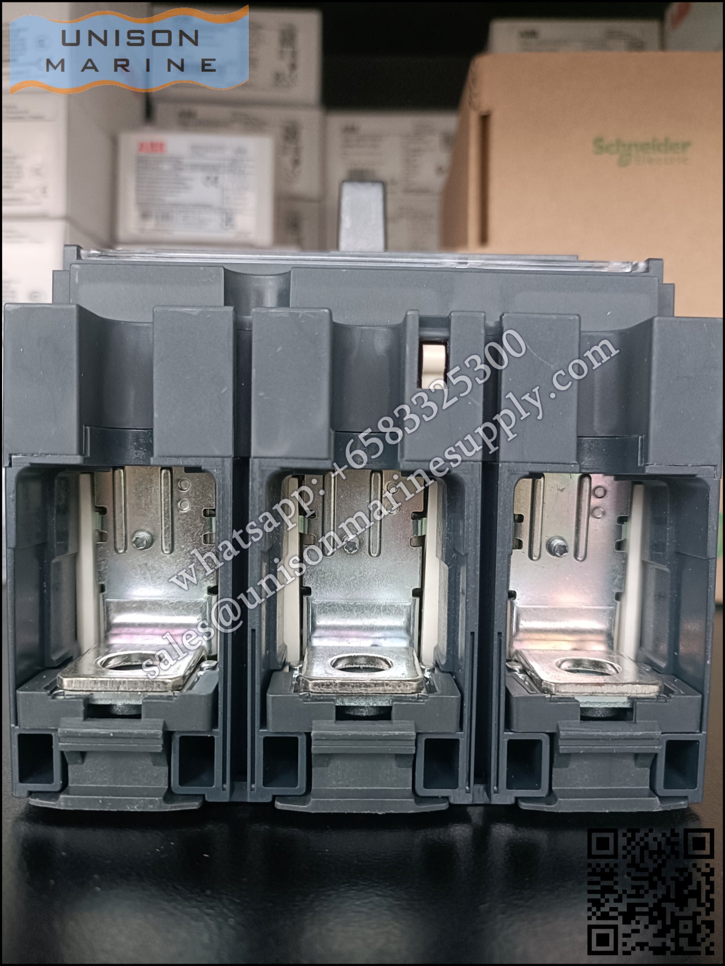 Schneider Electric circuit breaker  NSX250L TM250D 3P3D, LV431405TM250