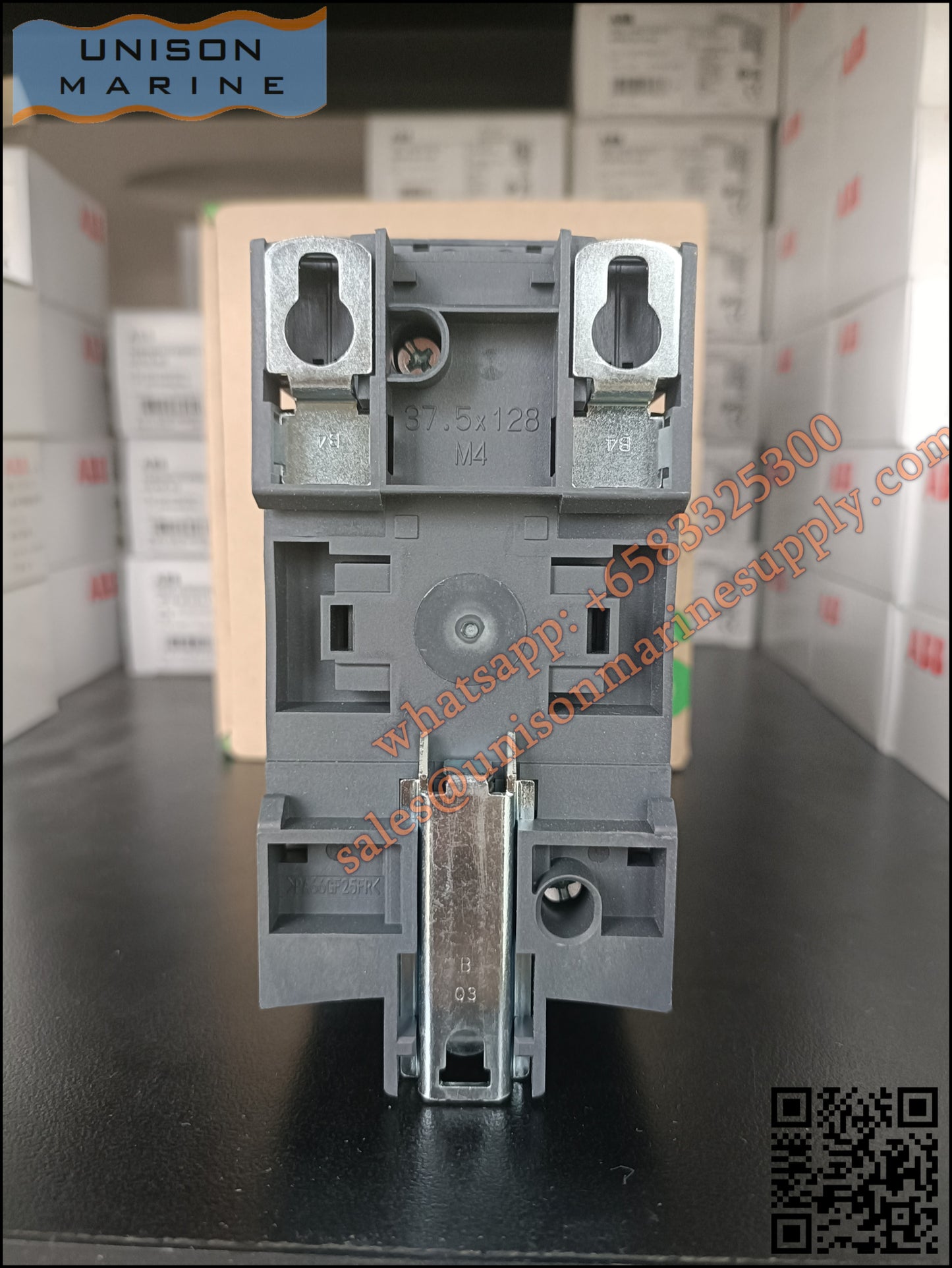 Schneider TeSys Deca Contactors : LC1D65AR7