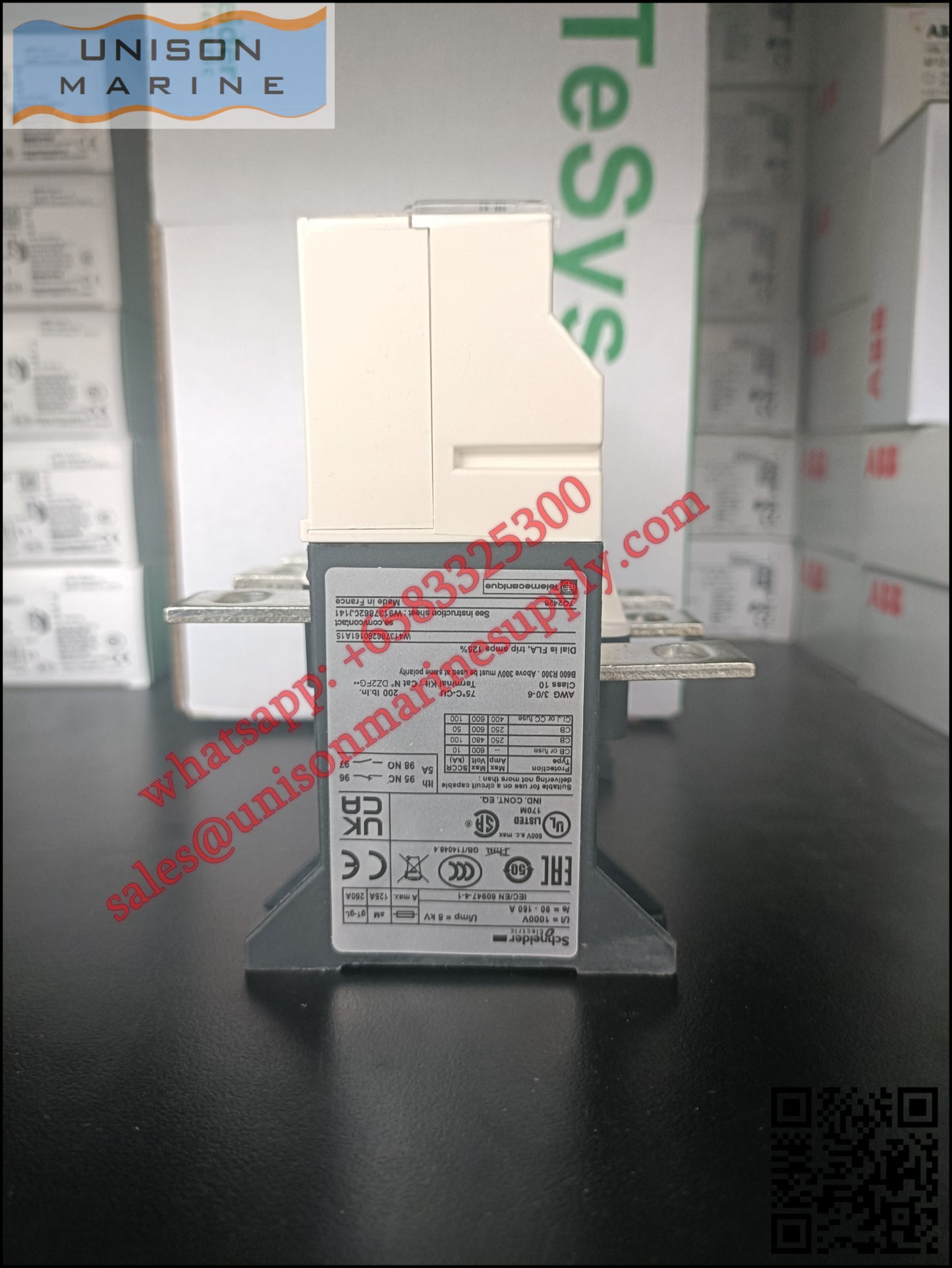 Schneider Electronic thermal overload relay: LR9F5369, 90 to 150A