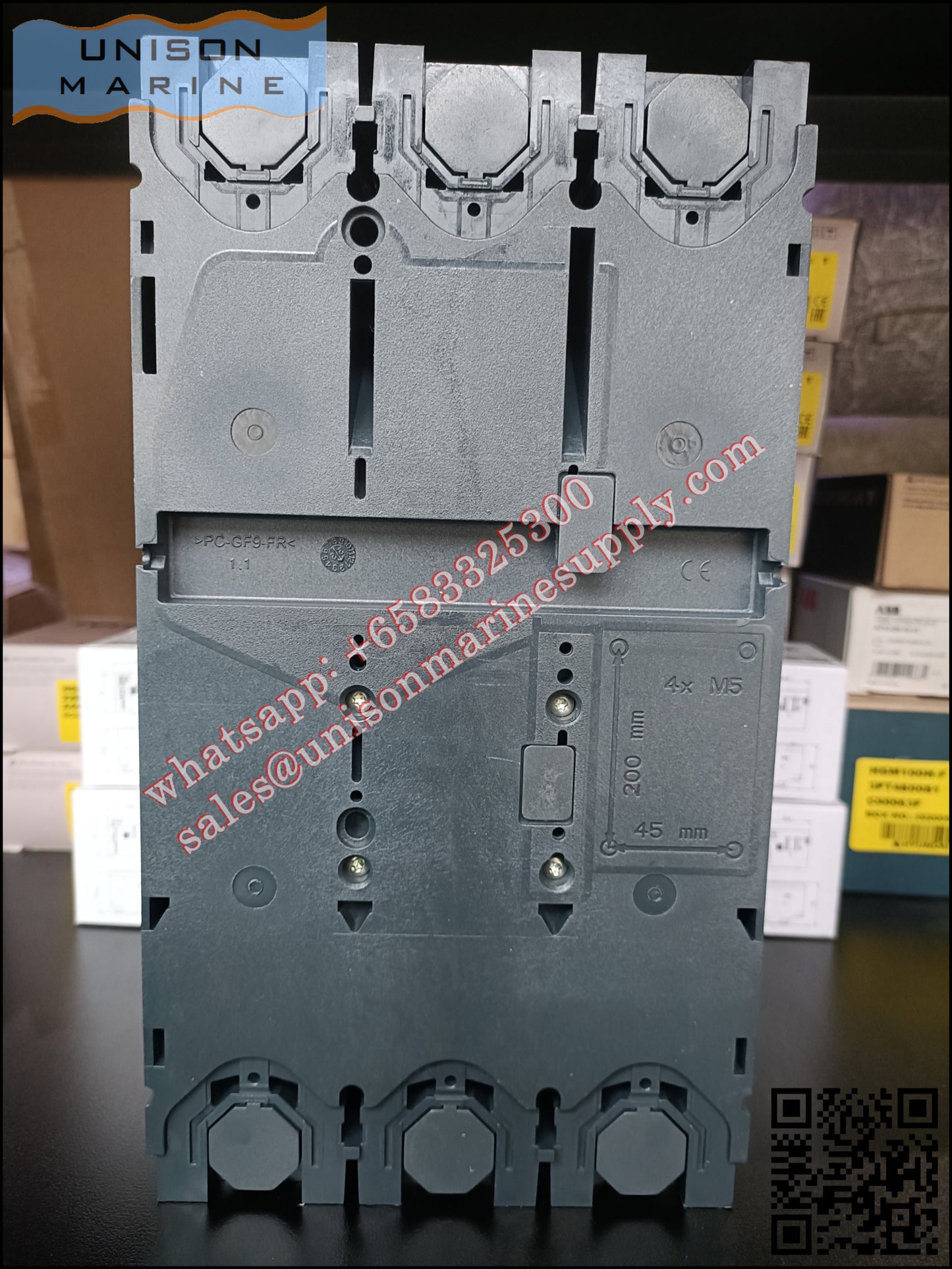 Schneider Electric circuit breaker  NSX400L 150kA AC 3P3D 400A Mic2.3, C40L32D400