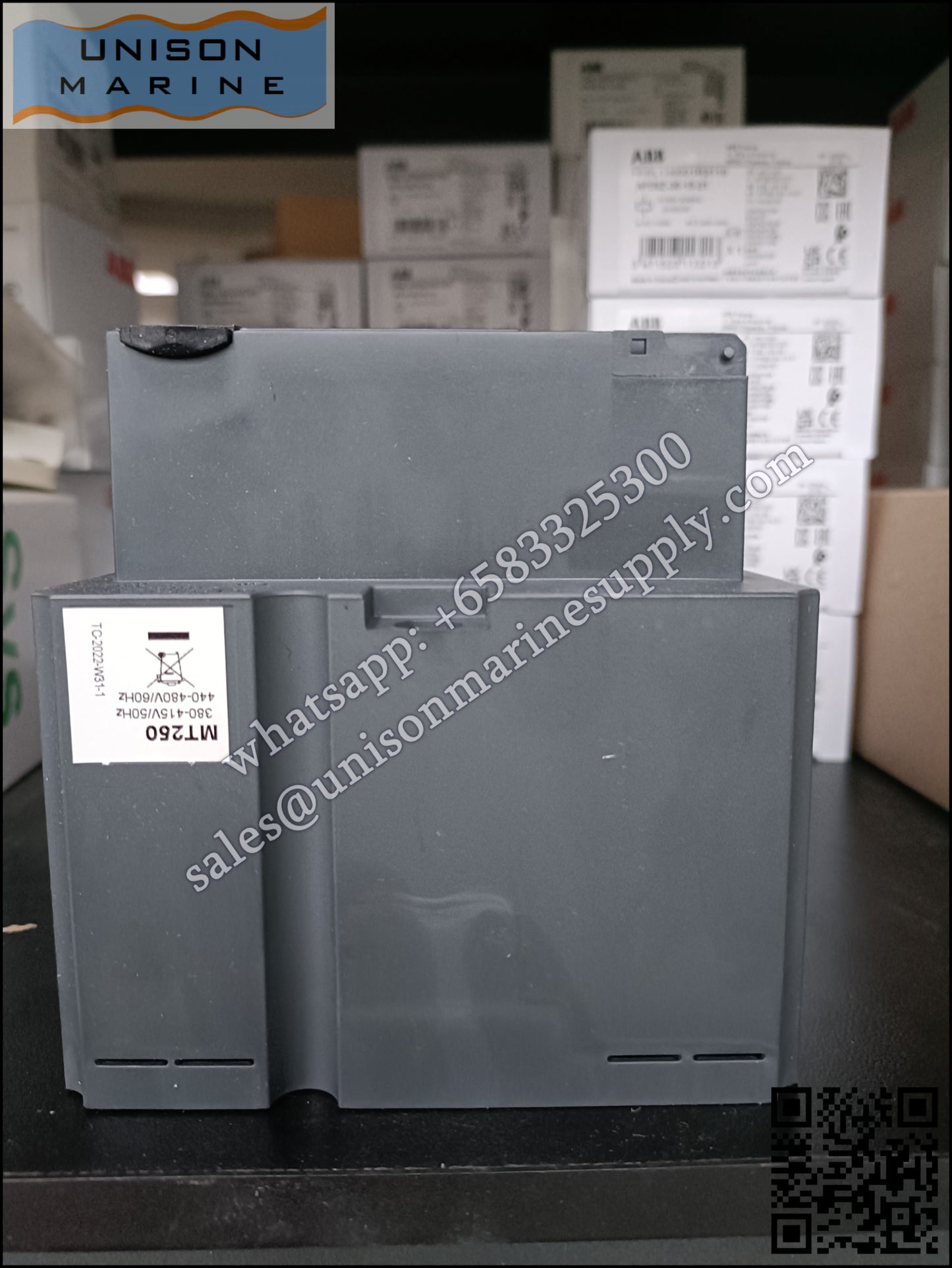 Schneider Electric circuit breaker：MT250 - SDE adaptor - 440..480V 60Hz,LV431542