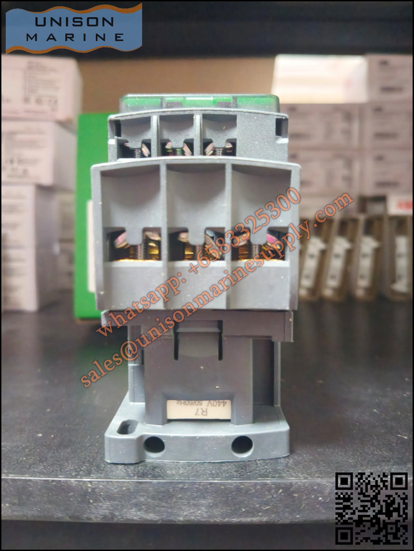 Schneider TeSys Deca Contactors : LC1D38R7