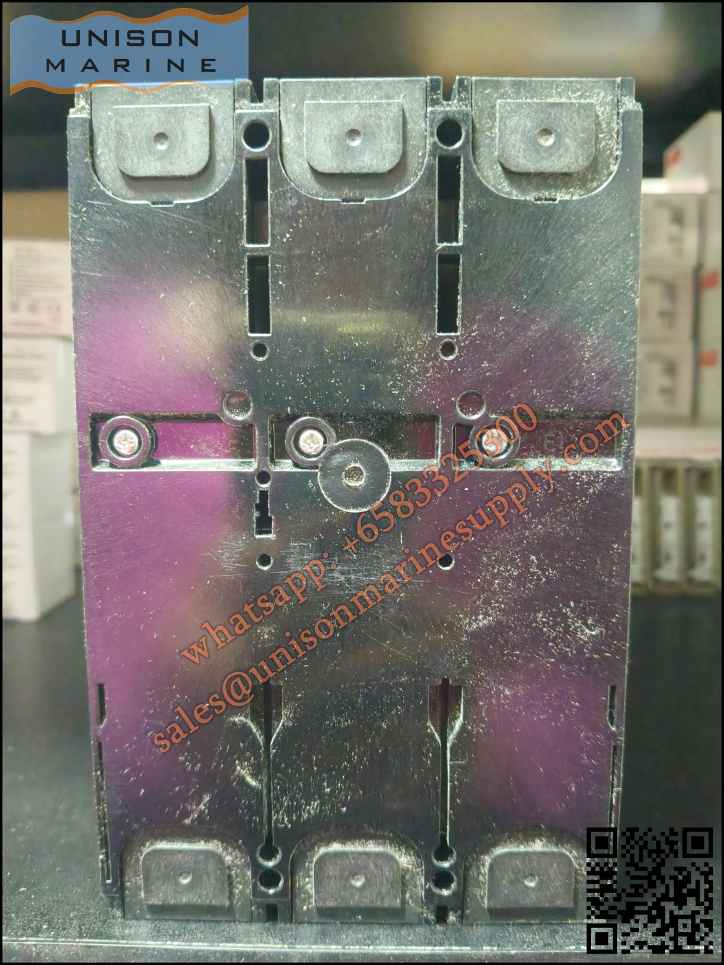 Hyundai Marine Circuit Breaker (MCCB) - HGP250NA 3P Fixed / Plug-in Type