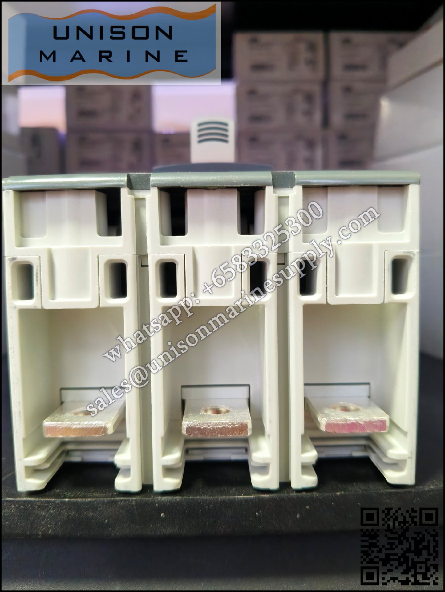 ABB SACE Tmax XT Circuit Breakers: XT4H 250 Ekip Dip LS/I In=250A 3p F F, 1SDA068515R1