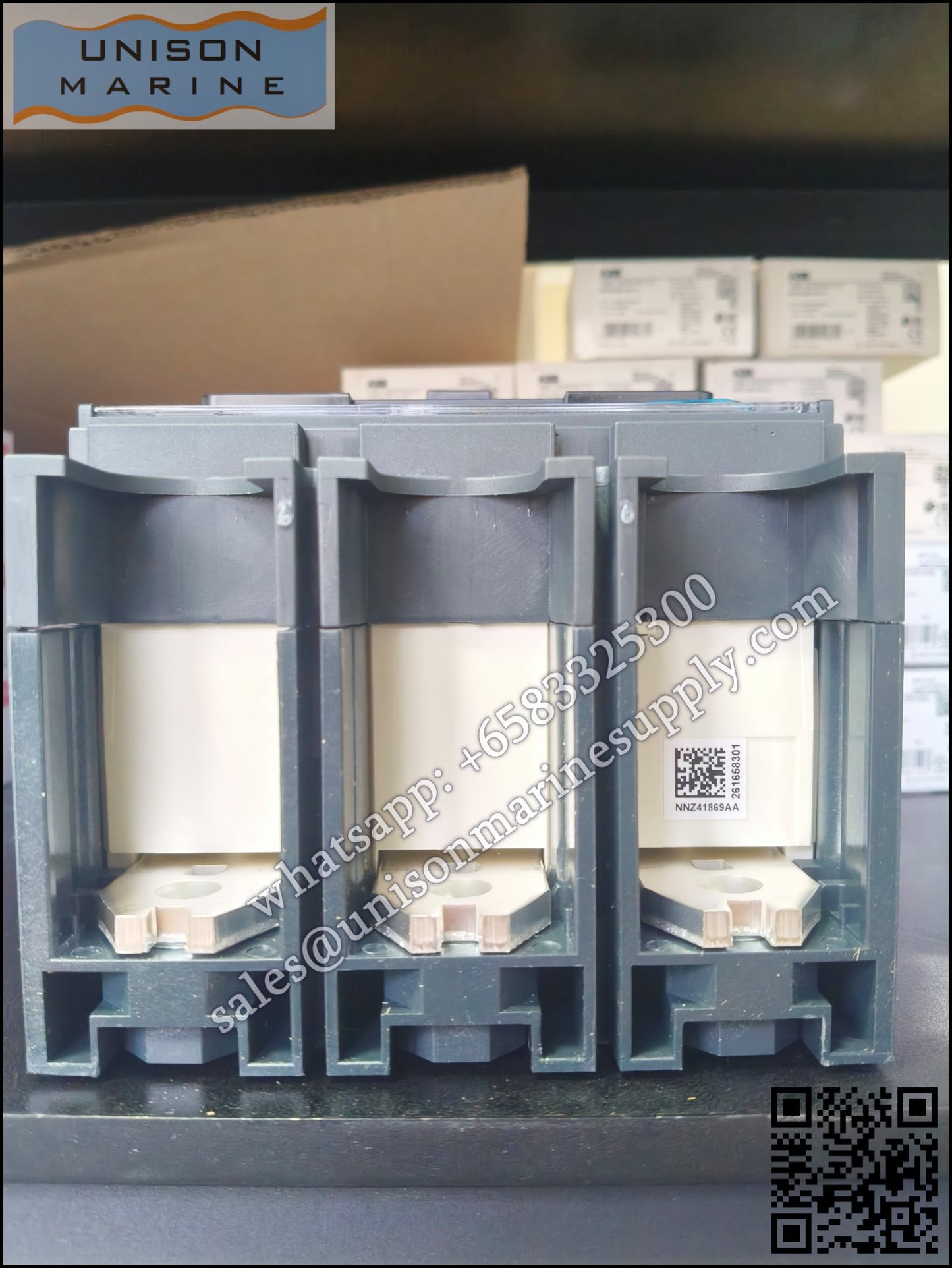Schneider Electric circuit breaker：NSX400H,  70kA 3P3D 400A Mic5.3A；C40H35A400