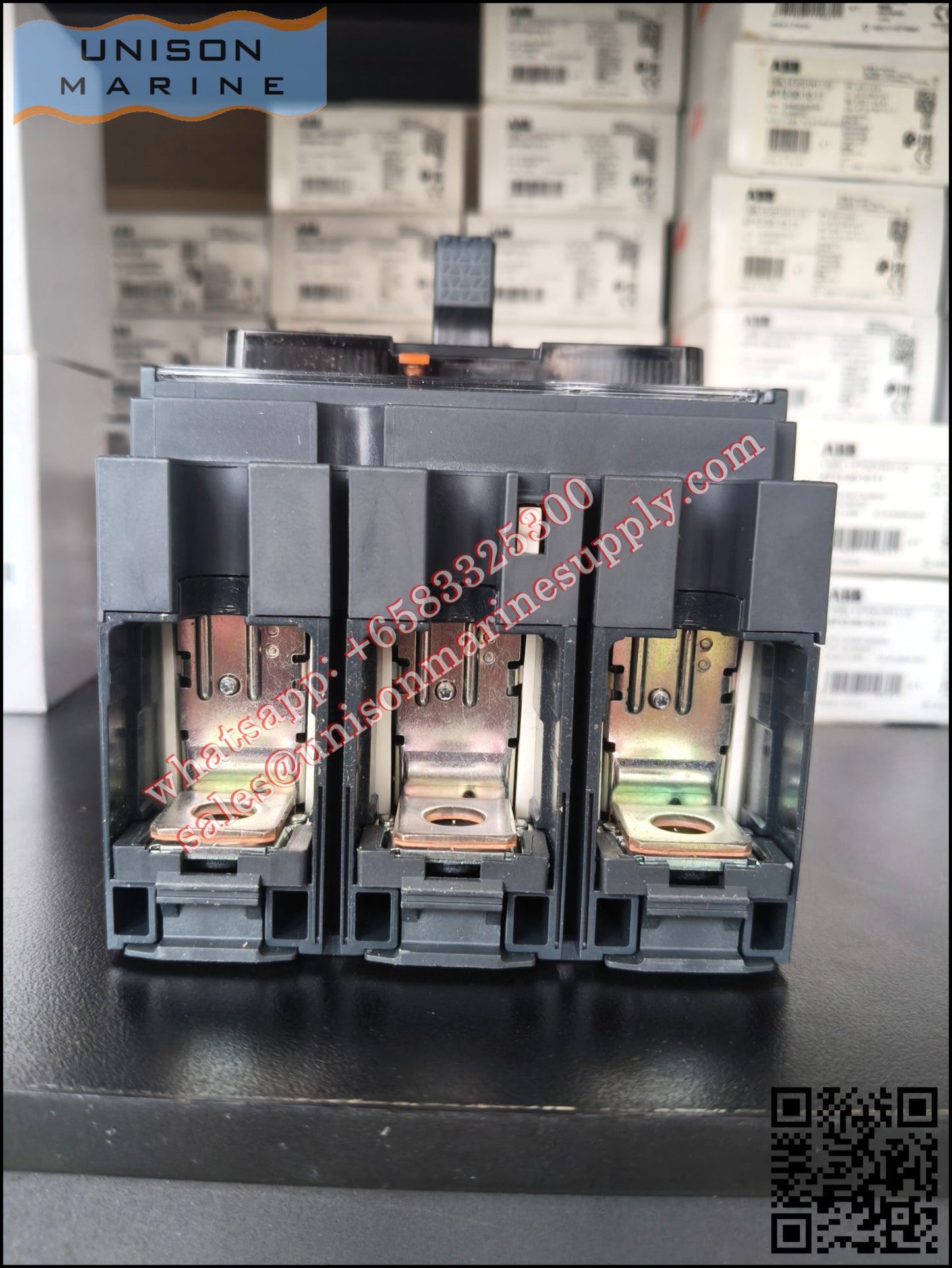 Schneider Electric circuit breaker  NSX250L 150kA AC 3P3D 250A TMD, C25L3TM250