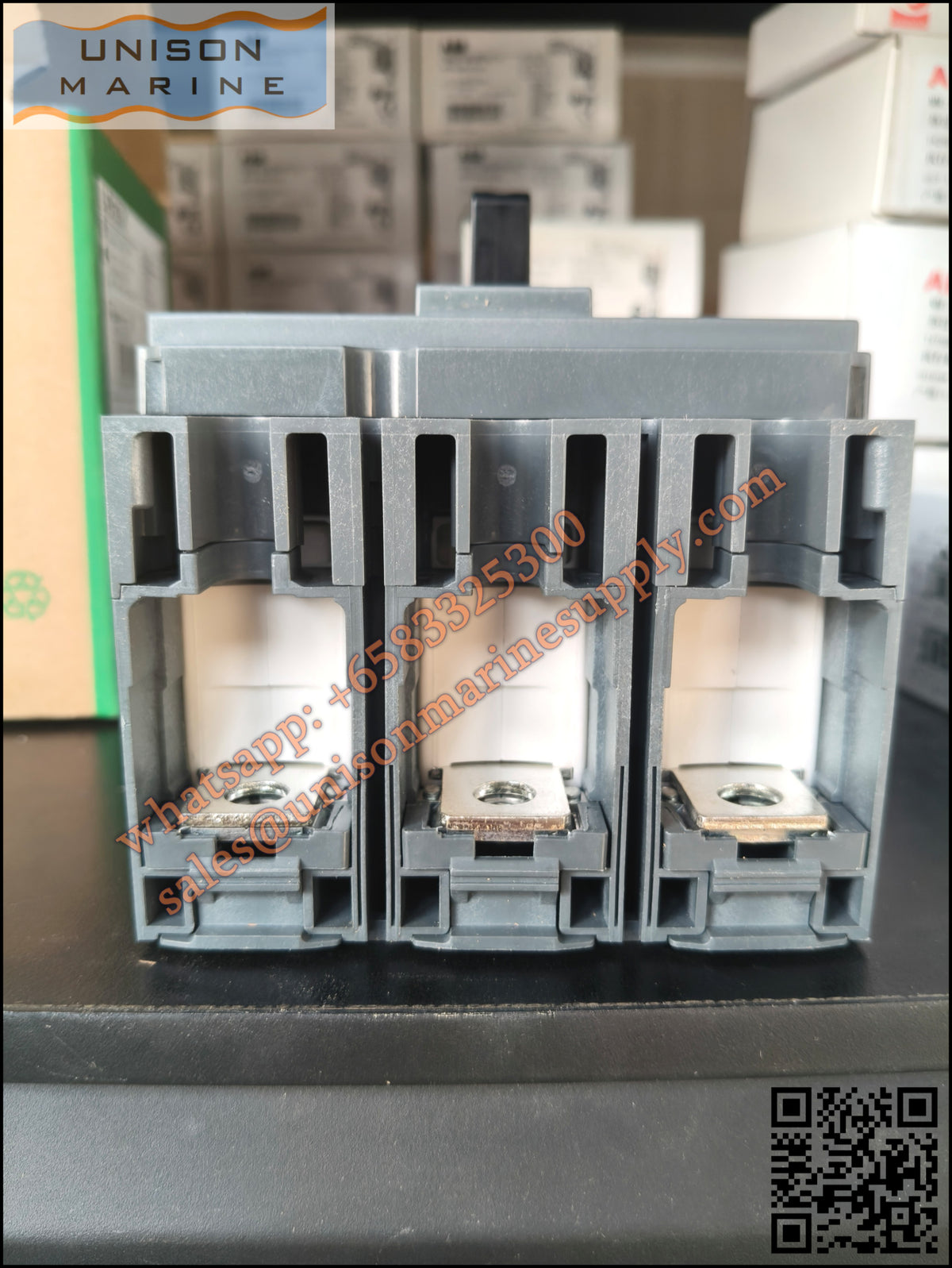 Schneider Electric circuit breaker: CVS100F TM25D 3P3D；LV510331