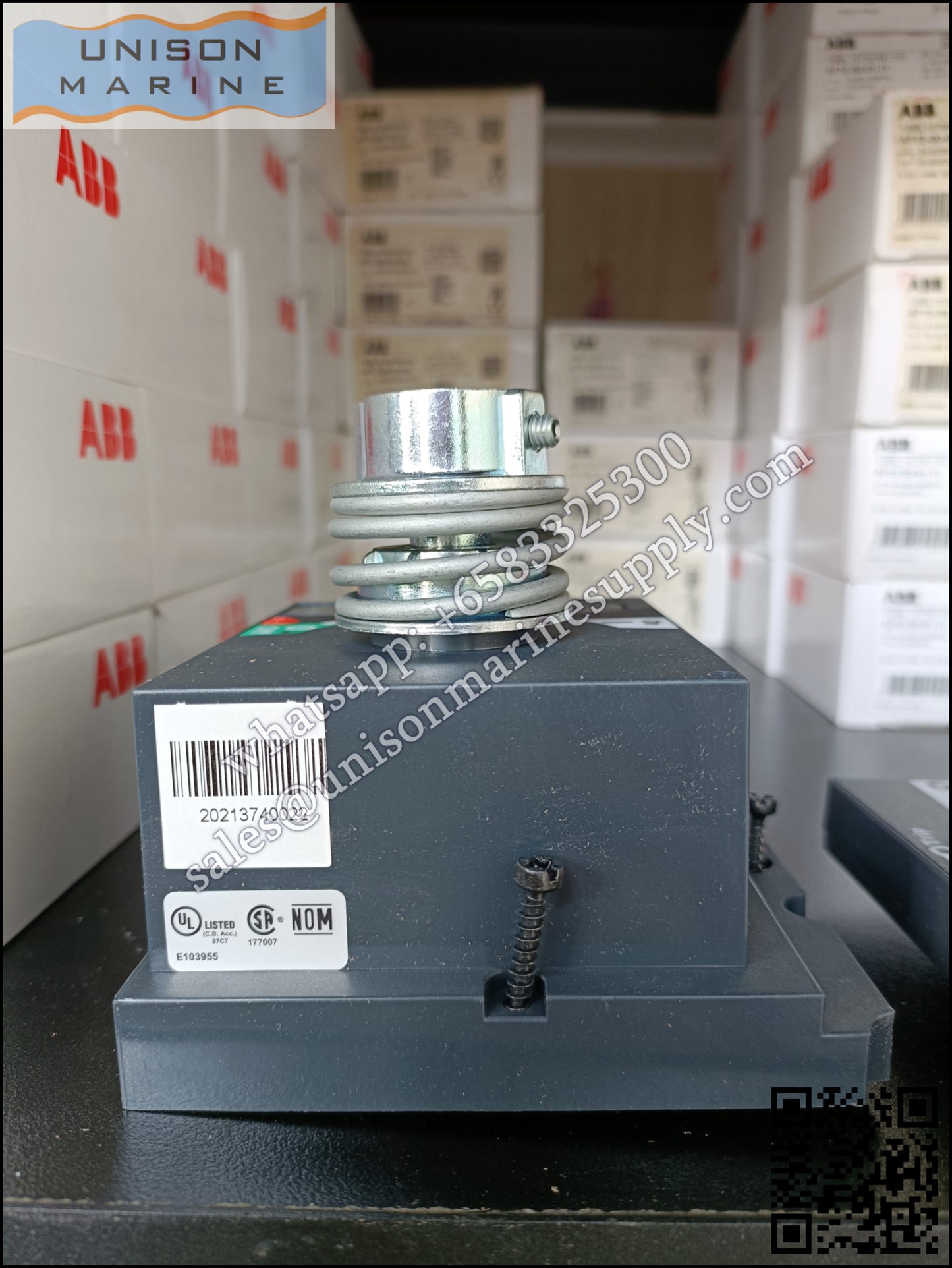 Schneider Electric circuit breaker：Extended rotary handle - EasyPact CVS100/160/250,LV429338