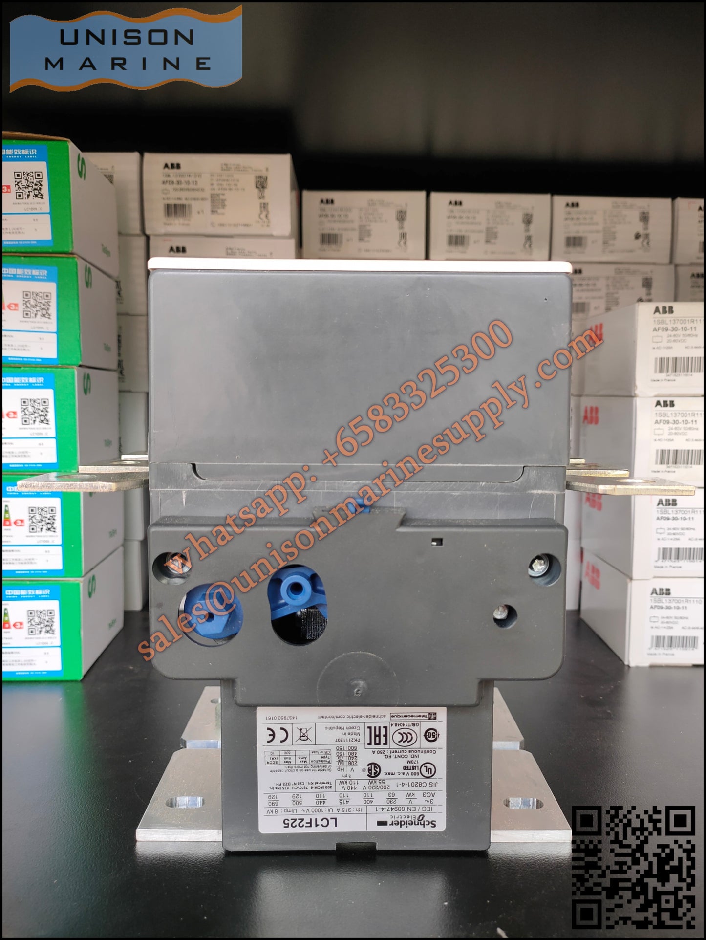 Schneider TeSys Deca Contactors : LC1F225R7